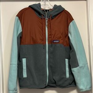 Patagonia Brown and Gray Fleece Jacket with Blue Accents